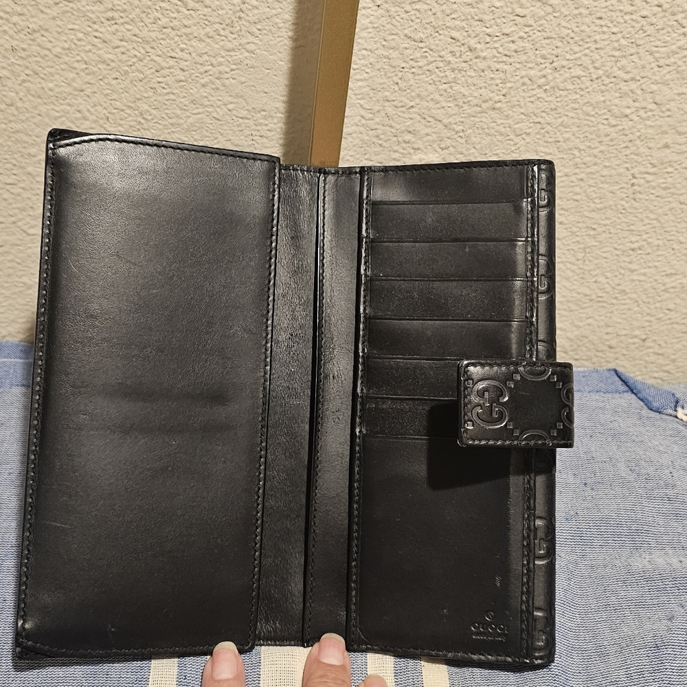 Gucci Continental GG Signuture Wallet - Picture 6 of 12